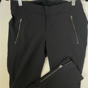 Athleta zip pocket zip ankle black pants size 2